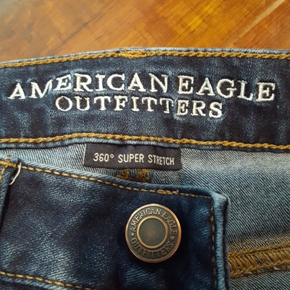 Jean Shorts - Picture 3 of 4